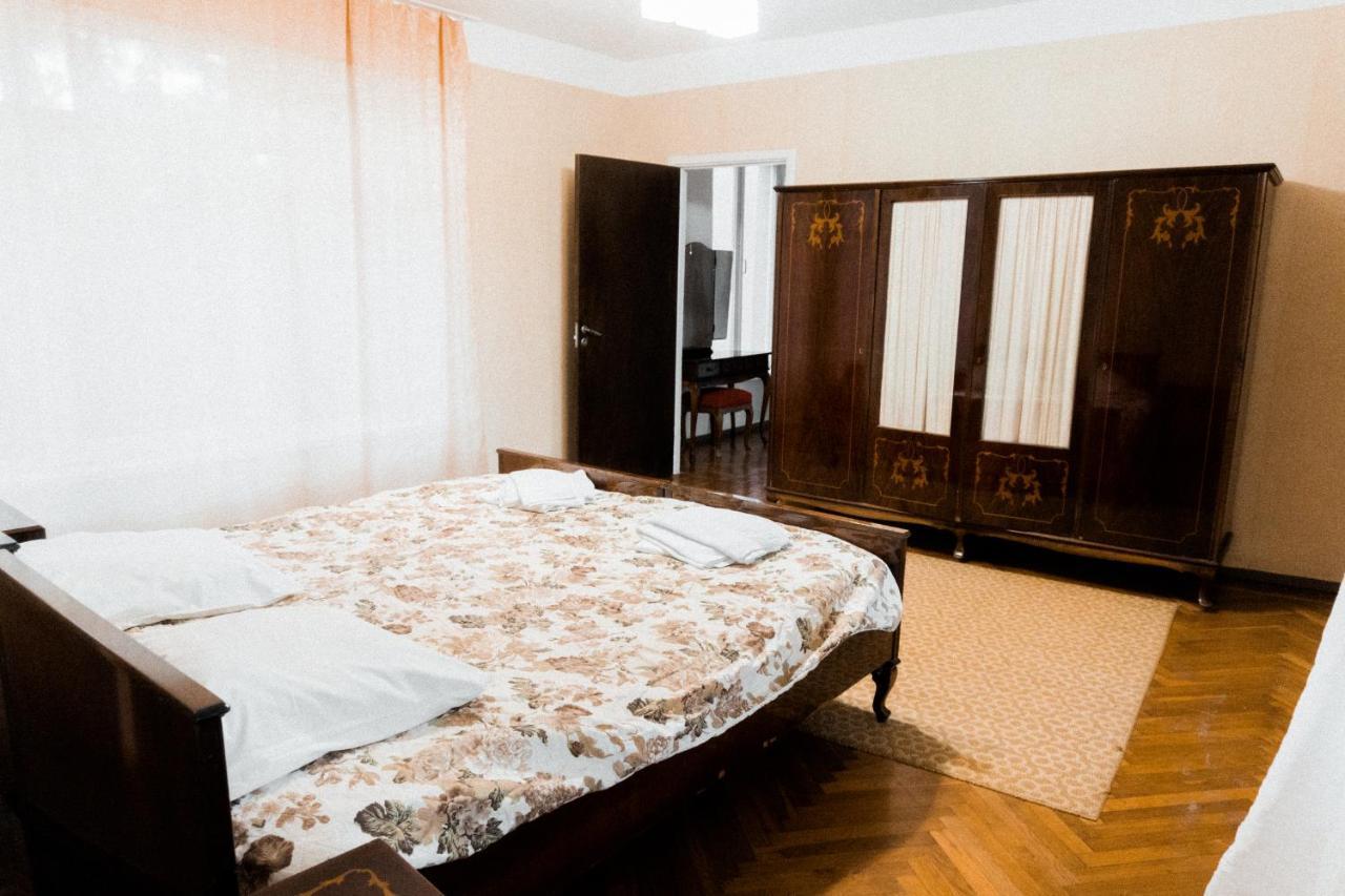 Gosdacha Ldzaa 호텔 Lidzava 외부 사진
